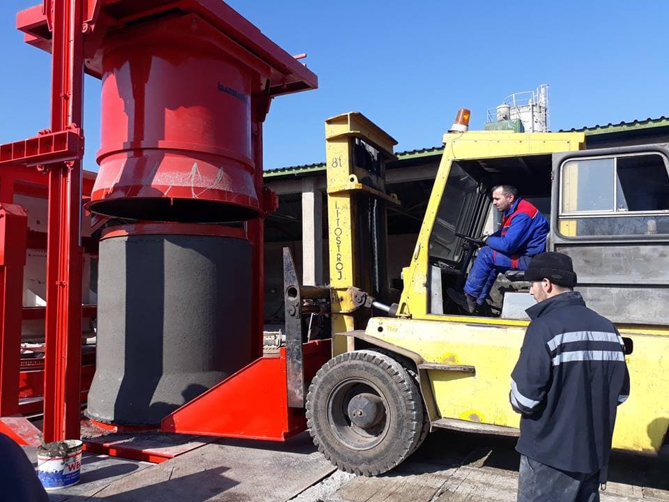 آلة الأنابيب الخرسانية CPM 1600 بأقطار 300-1600mm – 2