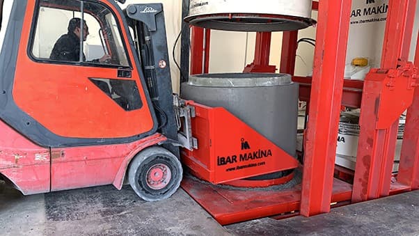 Installation d'une machine à tuyaux en béton CPM 1400 au Liban