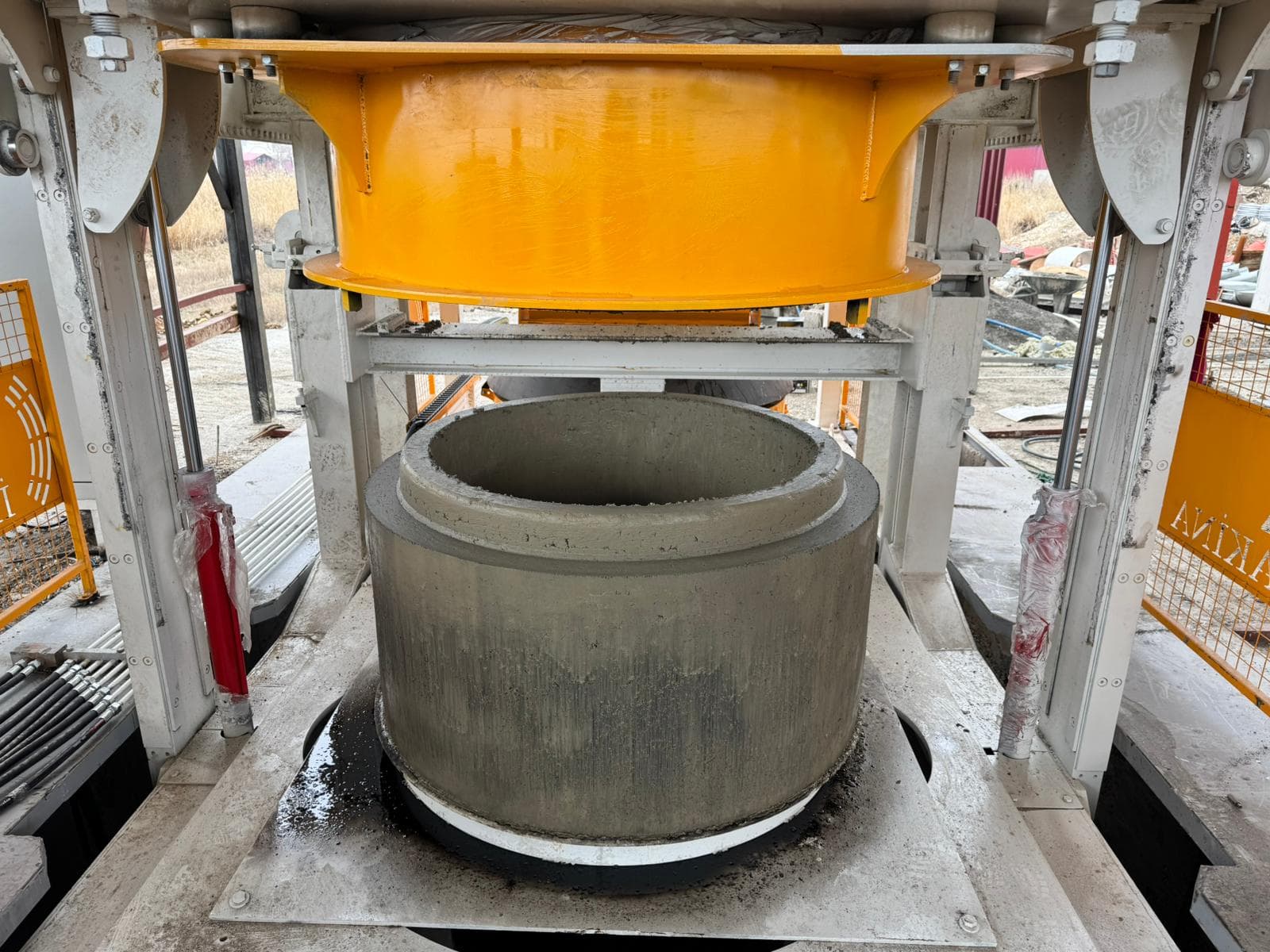 CMM 1200 آلة حلقات غرف التفتيش الخرسانية 1200mm – 6