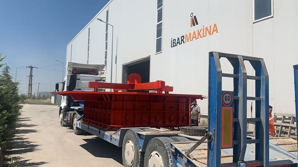 Shipment of a 3000mm x 2000mm Box Culvert Mould
